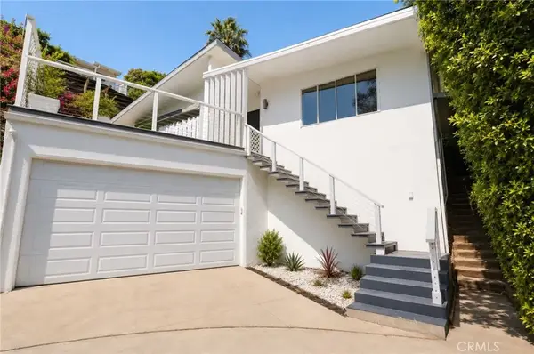 2050 Sanborn, Los Angeles, CA 90027