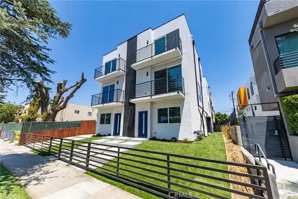 6700 Balboa, Los Angeles, CA 91406