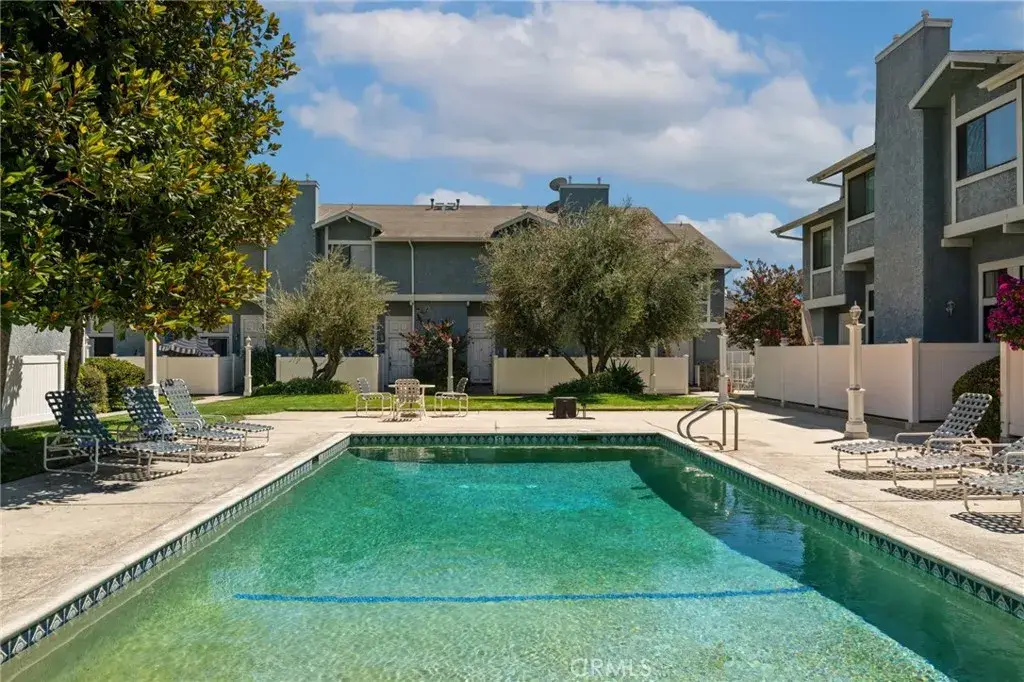 15106 Nordhoff #7, North Hills, CA 91343 - #1