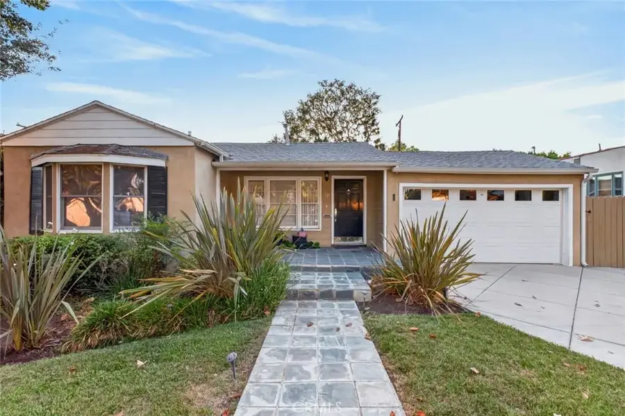 1321 Graynold, Glendale, CA 91202 - #2