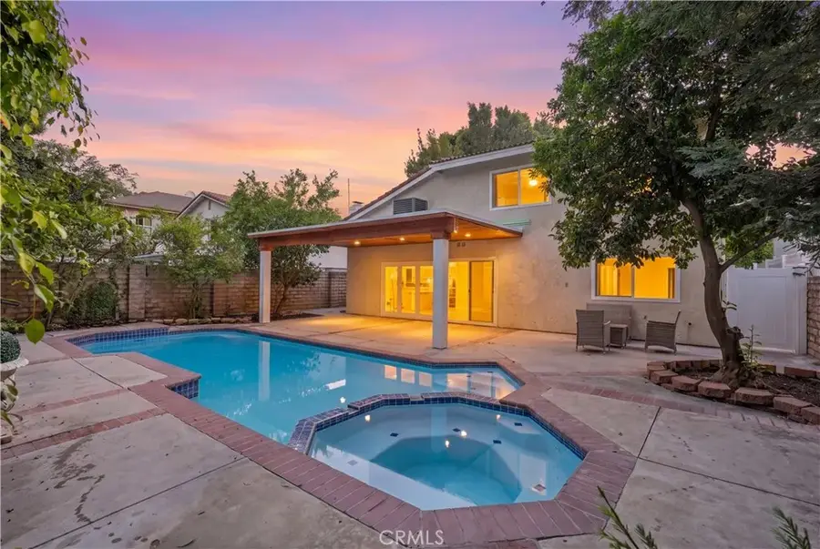 6221 Mammoth, Valley Glen, CA 91401 - #3
