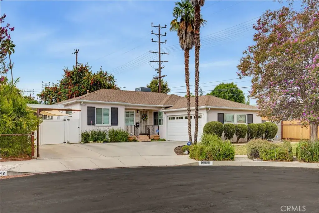16858 Weddington Street, Encino, CA 91436 - #1