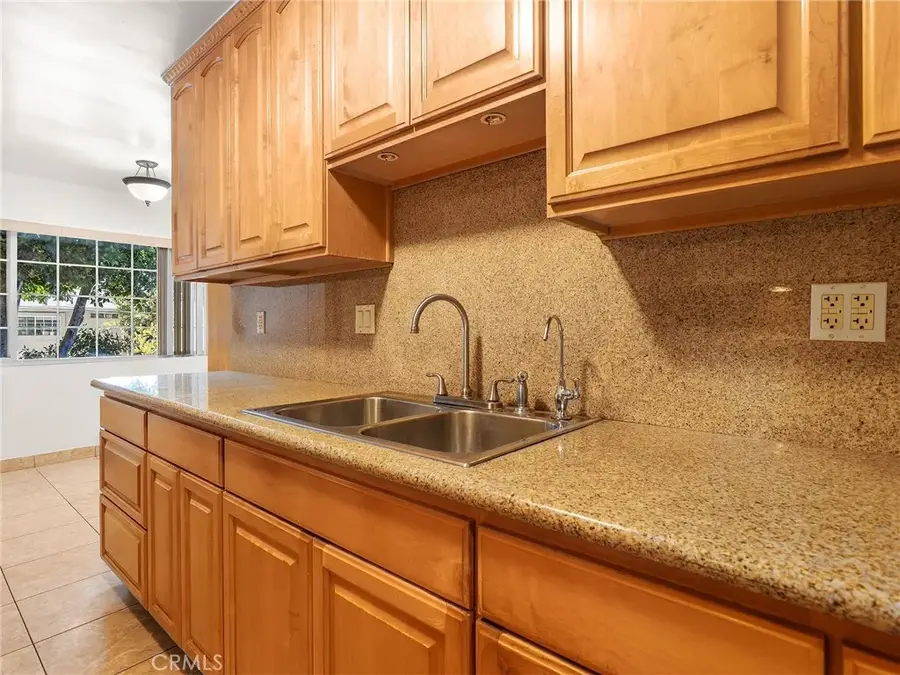 6904 Radford Avenue #7, North Hollywood, CA 91605 - #3