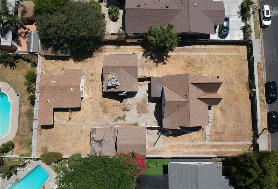 6824 Tyrone, Van Nuys, CA 91405 - #2