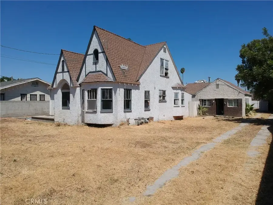 6824 Tyrone, Van Nuys, CA 91405 - #3
