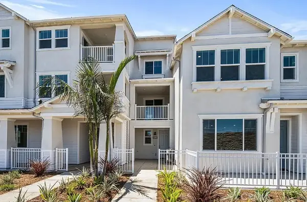 2472 Haley Point Drive #104, Ventura, CA 93003