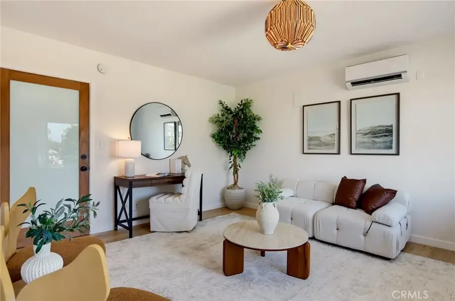 2135 Bellevue #11, Los Angeles, CA 90026 - #2