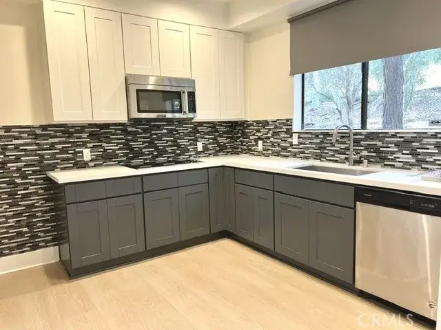 3480 Barham #124, Los Angeles, CA 90068 - #1