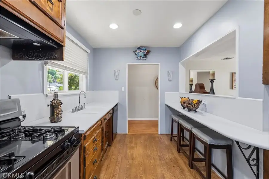 8449 Glencrest Drive, Sun Valley, CA 91352 - #2
