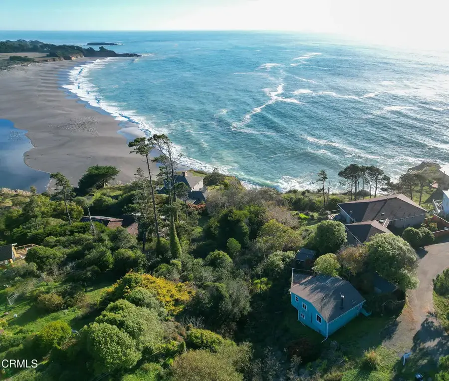 38882 Honey Run Lane, Gualala, CA 95445 - Image #3