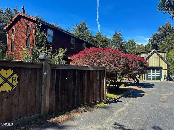 10360 Gary Lane, Mendocino, CA 95460