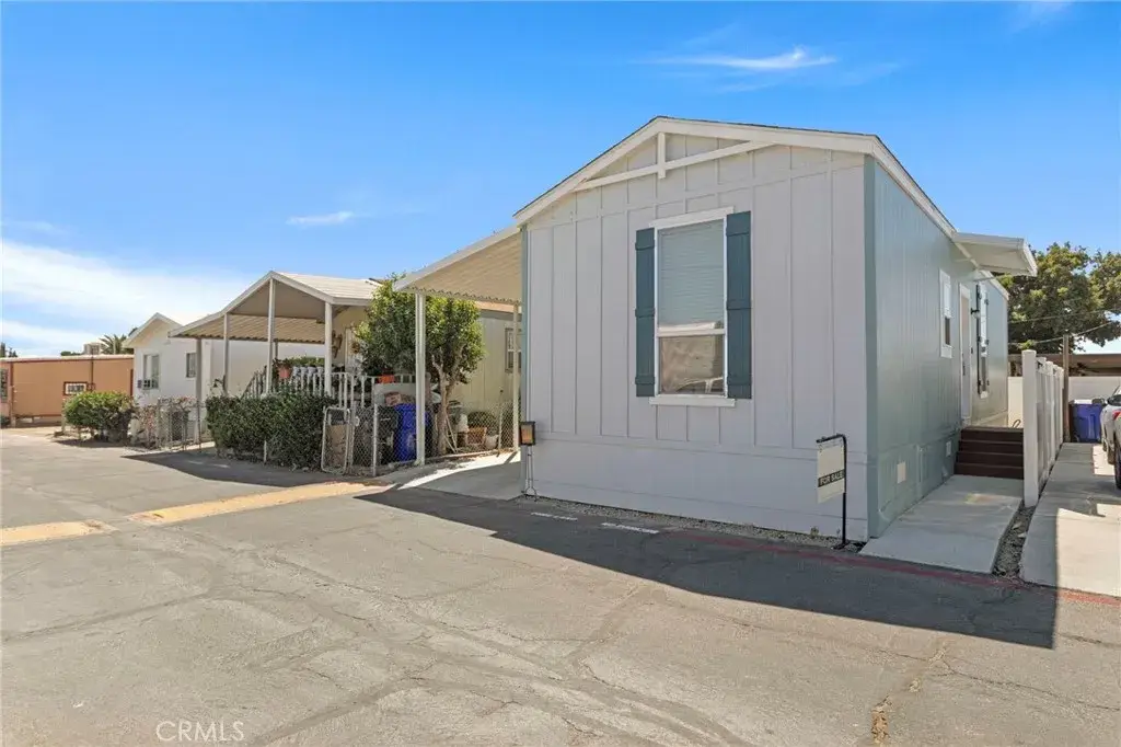 3319 Avalon #22, Riverside, CA 92509 - Image #1