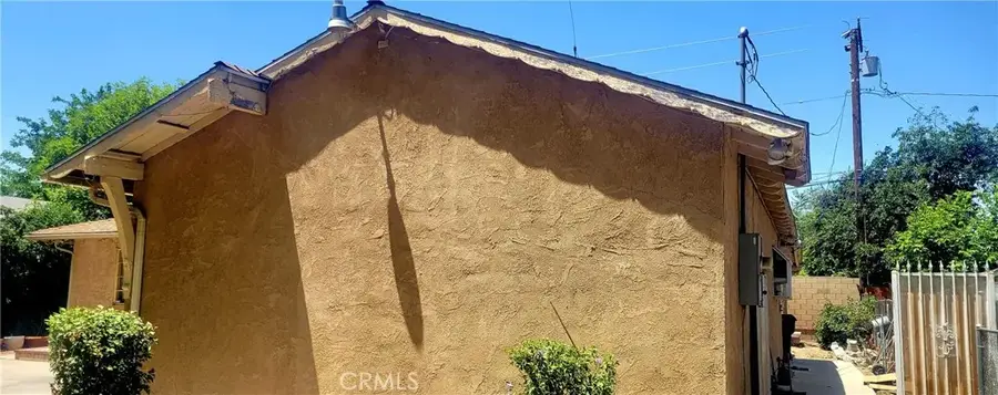 2570 W 6th Street, San Bernardino, CA 92410 - Image #3