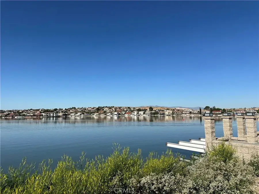 18055 Lakeview, Victorville, CA 92395 - Image #2