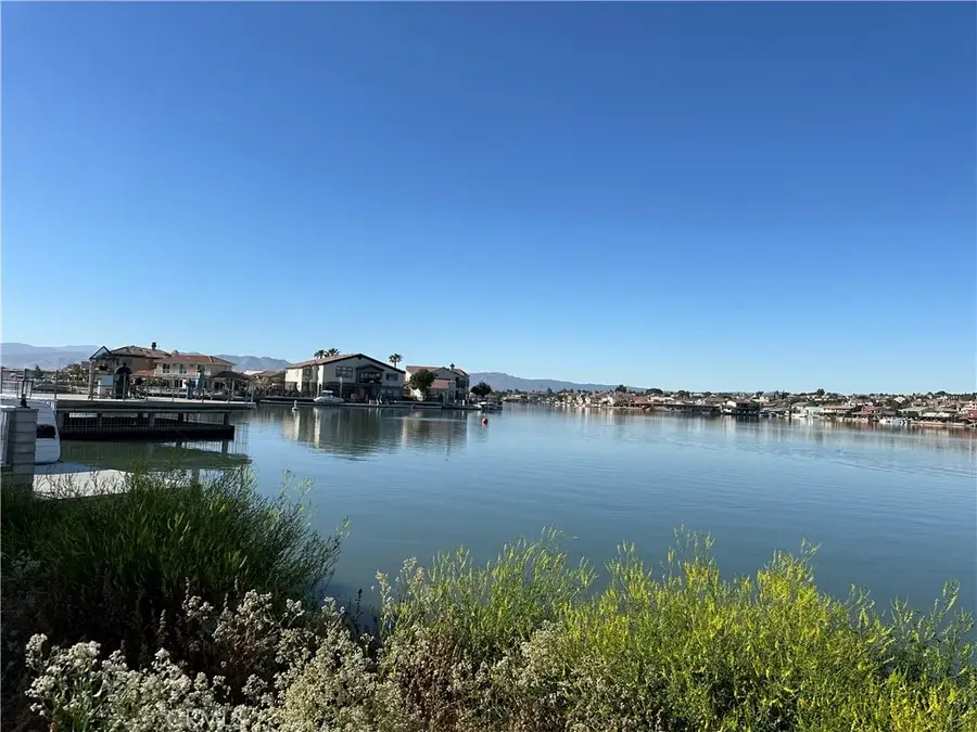 18055 Lakeview, Victorville, CA 92395 - Image #3