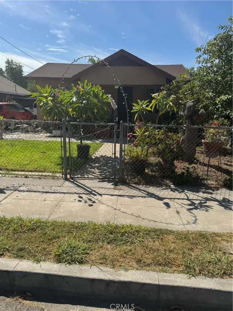 1127 W Victoria Street, San Bernardino, CA 92411 - Image #1