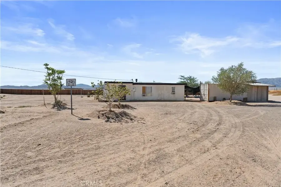 83415 Amboy Road, Twentynine Palms Yucca Valley, CA 92277 - Image #3