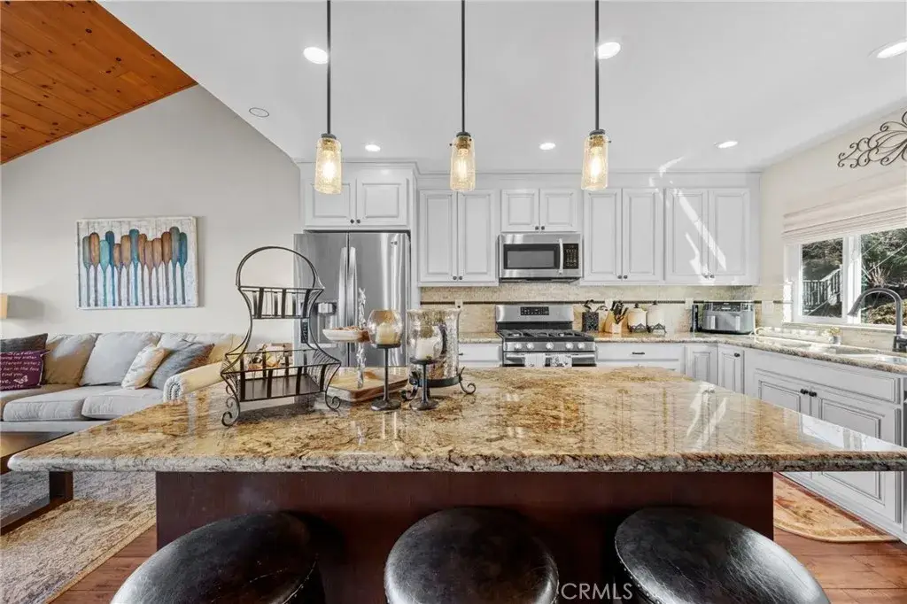 1430 Sequoia, Lake Arrowhead, CA 92352 - Image #1