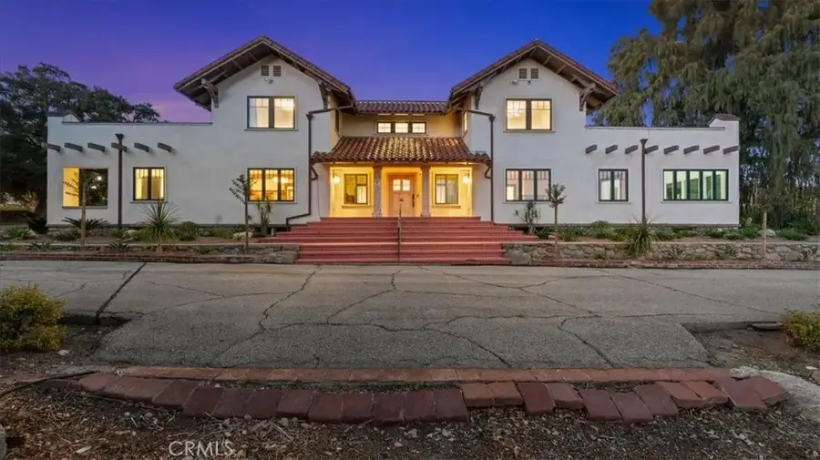 2360 N Mountain Avenue, Upland, CA 91784 - #2