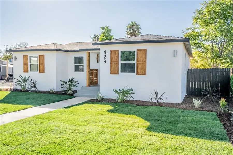 429 S Juanita Street, Hemet, CA 92543 - Image #2