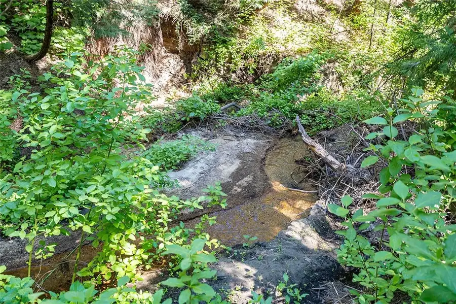 612 Karenken Pines, Lake Arrowhead, CA 92352 - Image #2