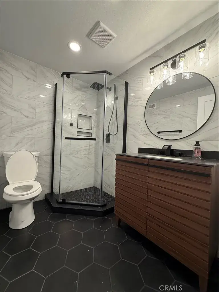 1410 Pleasantview Dr, Redlands, CA 92374 - Image #2