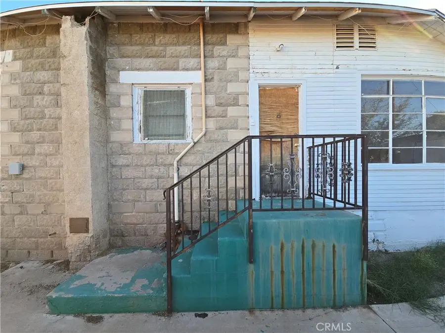 618 Palm Way, Needles, CA 92363 - Image #3