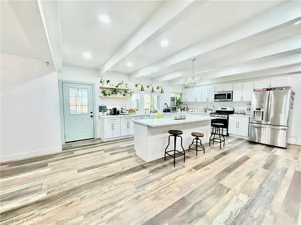 21868 Isatis Avenue, Apple Valley, CA 92307