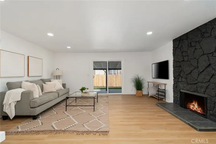 2076 N Diamond, Orange, CA 92867 - Image #3