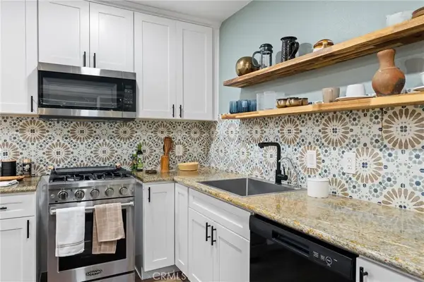 668 Mormon Springs, Crestline, CA 92325