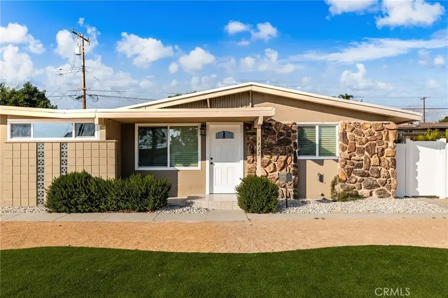 1422 Armsley Square, Ontario, CA 91762 - Image #2