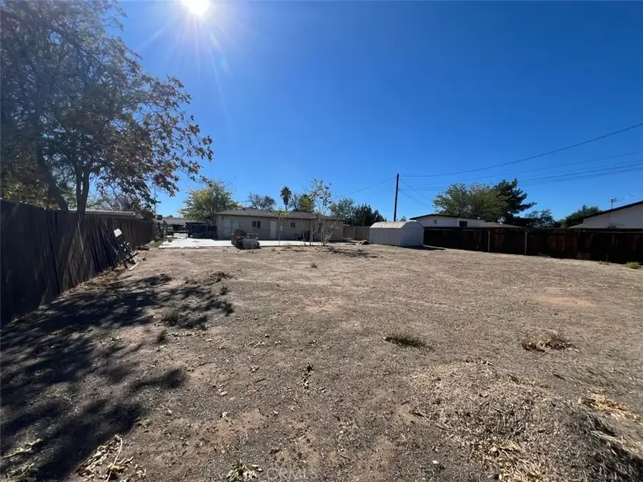 15932 Live Oak, Hesperia, CA 92345 - Image #2