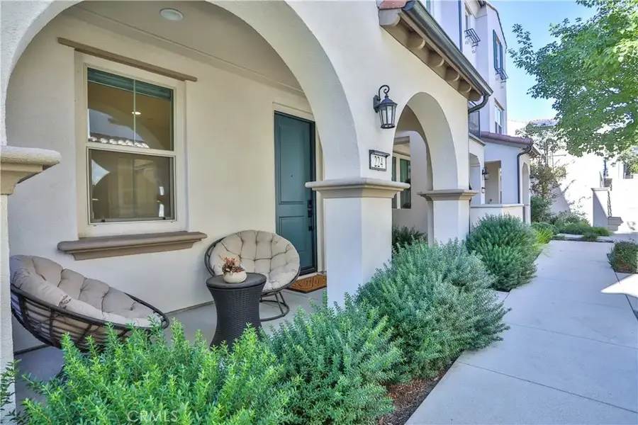 224 Babson Court, Claremont, CA 91711 - Image #2