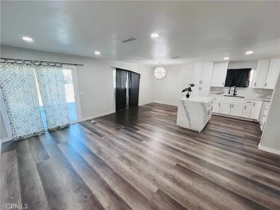 600 June Street, Rialto, CA 92376 - Image #2