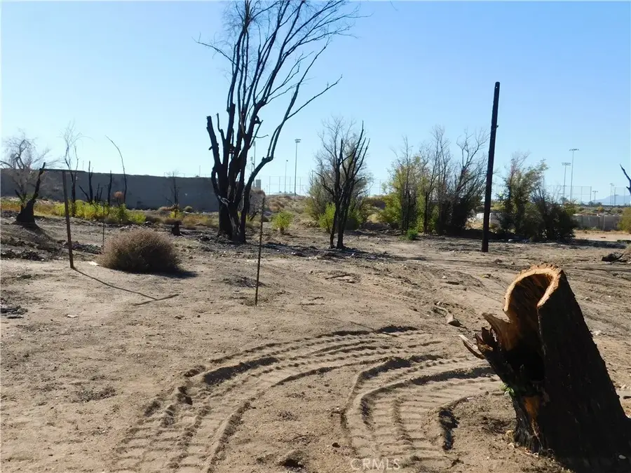 13237 Aster Road, Victorville, CA 92392 - #3