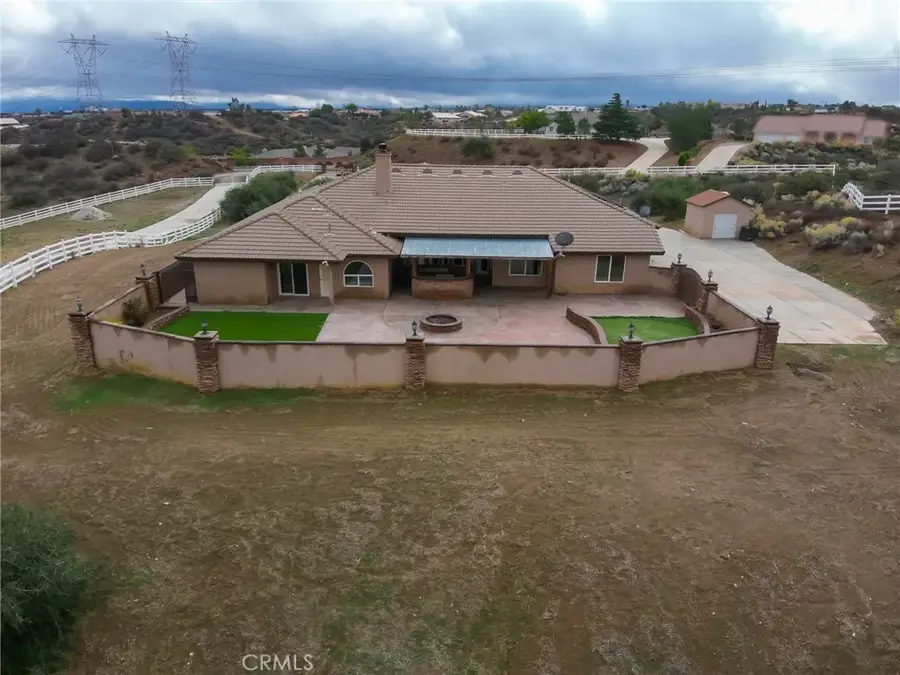10282 Farmington, Hesperia, CA 92344 - Image #2