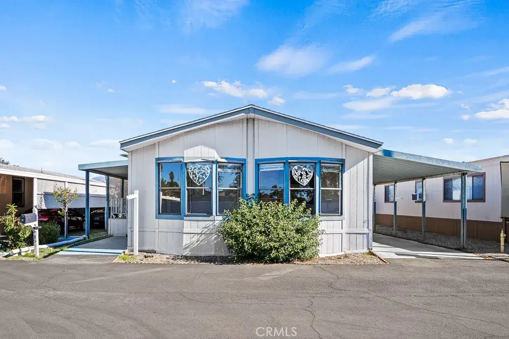 530 W Devonshire #36, Hemet, CA 92543 - #1