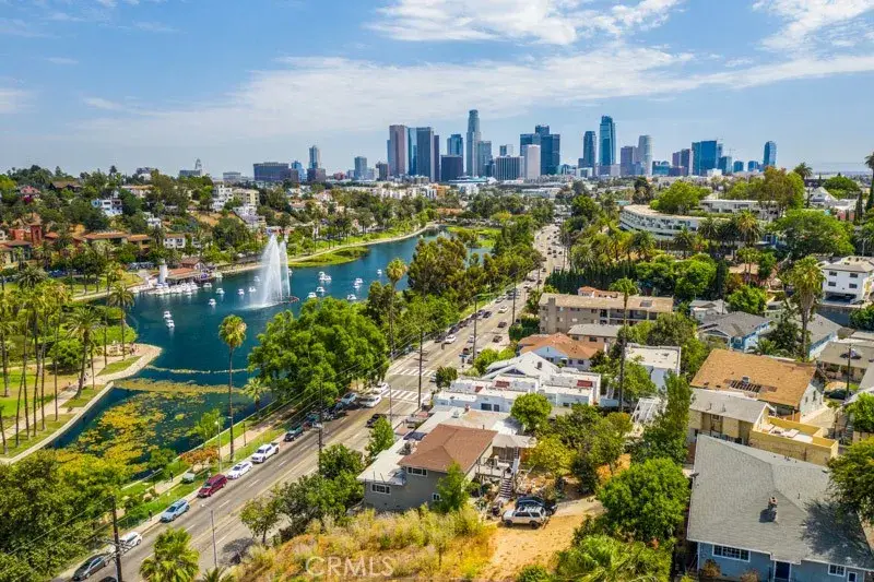 907 Glendale, Los Angeles, CA 90026 - Image #2