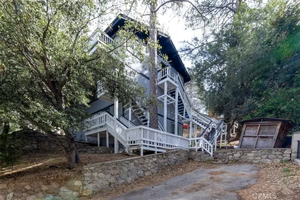129 Zermatt Drive, Crestline, CA 92325 - Image #1