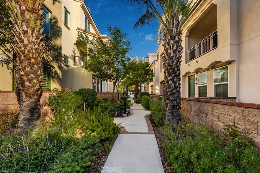 144 Dorsett Avenue, Upland, CA 91786 - Image #3