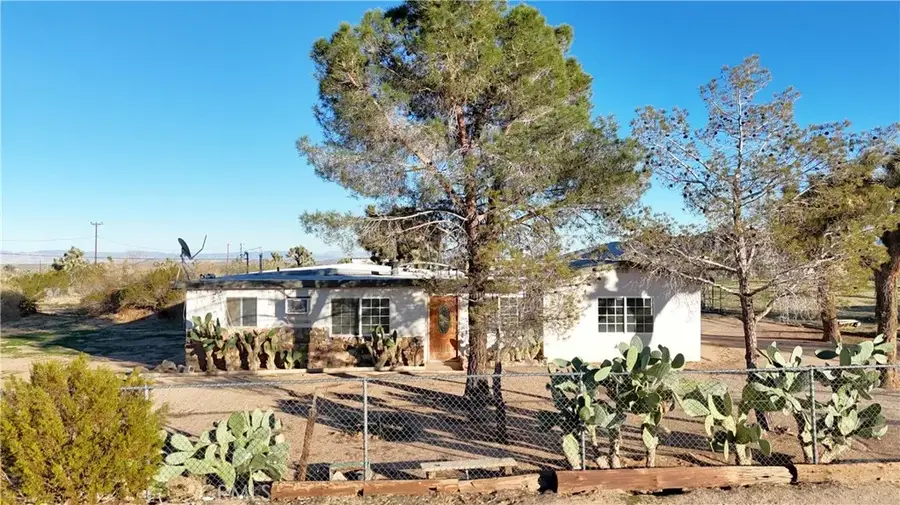 3413 Goleta, Yucca Valley, CA 92284 - #2