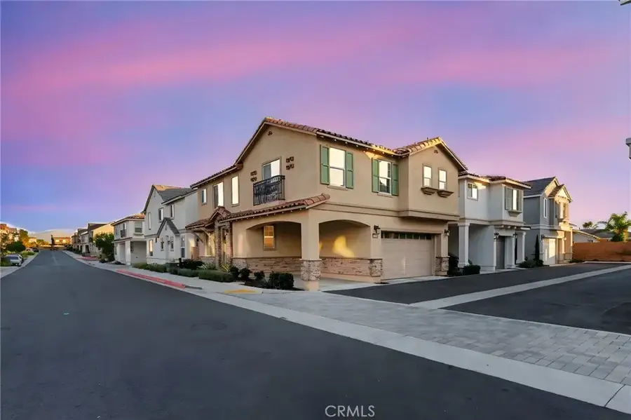 15185 Ridge, Fontana, CA 92336 - Image #2