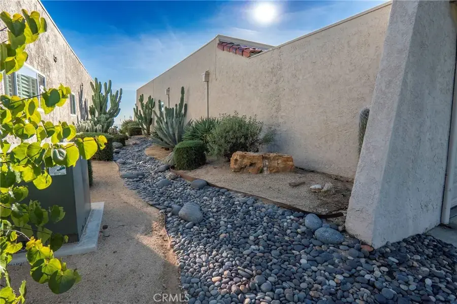 880 W Highpoint, Claremont, CA 91711 - Image #3