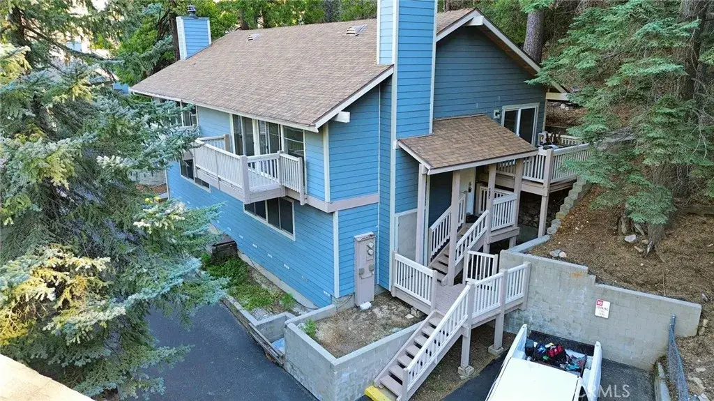 313 Canyon Crest, Lake Arrowhead, CA 92352 - Image #1