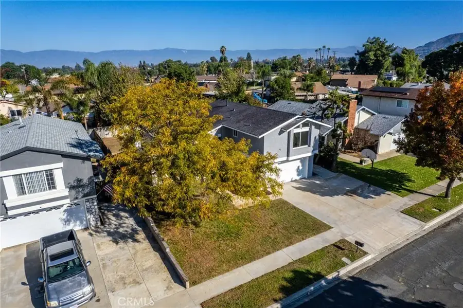 22042 Tanager, Grand Terrace, CA 92313 - Image #2