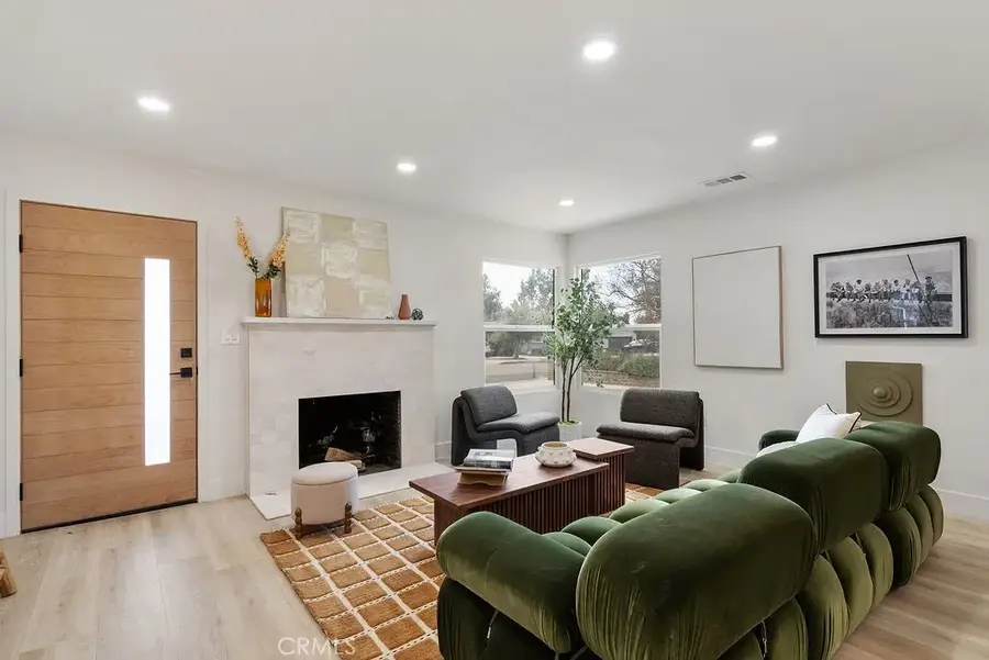 145 E Green Street, Claremont, CA 91711 - Image #3