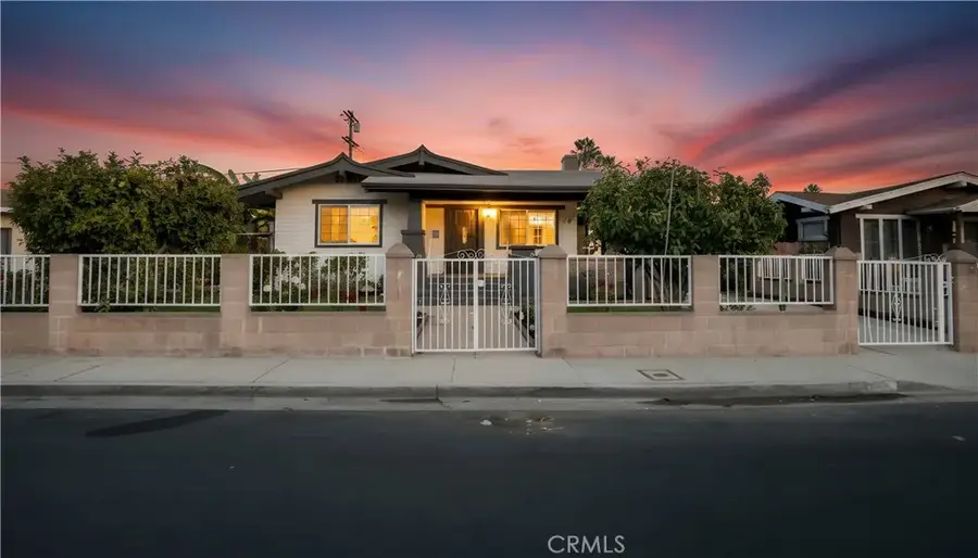 748 N Kenmore, Los Angeles, CA 90029 - Image #2