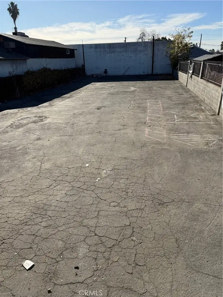1284 E 3rd, Pomona, CA 91766 - #3