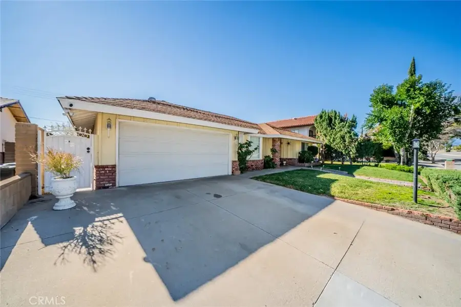 725 Northpark, San Bernardino, CA 92407 - Image #2