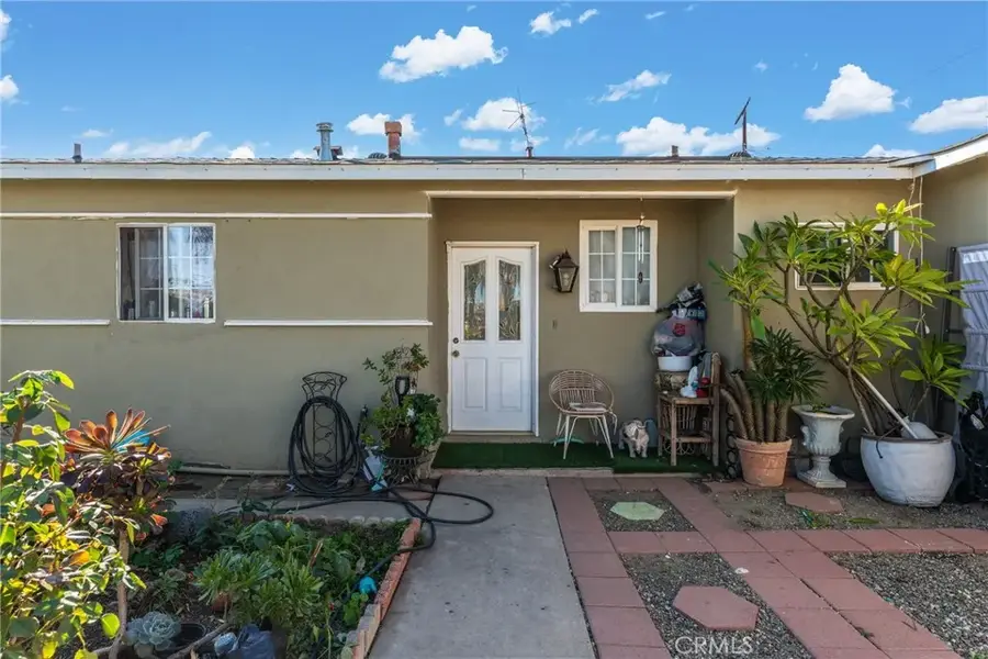 5300 Noble Street, Riverside, CA 92503 - Image #3